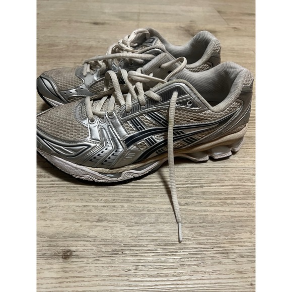 Asics Gel-Kayano 14 Mens Running Shoes Metallic Silver Cream 1203A537  Sz 8.5 - Picture 5 of 12